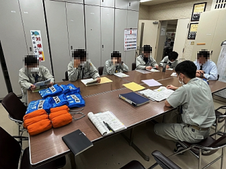 派遣隊出発前打合せの様子