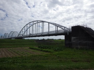 広瀬川水管橋の写真